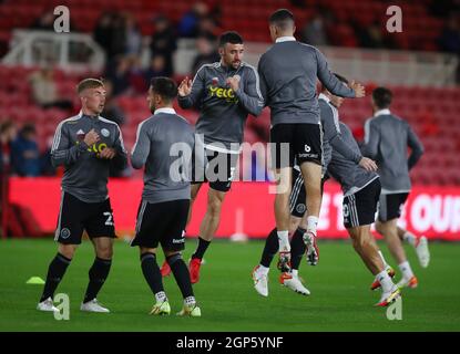 Middlesbrough, England, 28. September 2021. Enda Stevens (C) von Sheffield Utd erwärmt sich vor dem Sky Bet Championship-Spiel im Riverside Stadium, Middlesbrough. Bildnachweis sollte lauten: Simon Bellis / Sportimage Stockfoto