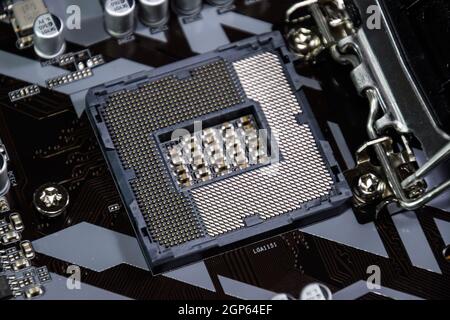 Krasnodar, Russland - September 7, 2018: ein Nest für den Intel Prozessor bzw. die Intel Technologie in der Hauptplatine. Stockfoto