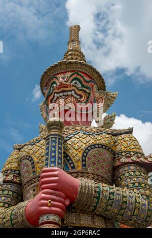 Yaksha Indrajit, Schutzstatue, Wat Phra Kaeo Tempel, alter königlicher Palast, Tempel des Smaragd-Buddha, Bangkok, Thailand Stockfoto