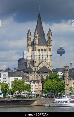 Rhein, Altbauten, Frankenwerft, Rheingarten, Groß St. Martin, Köln, Nordrhein-Westfalen, Deutschland Stockfoto