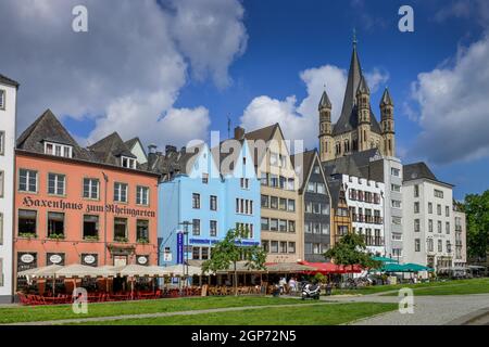 Alte Gebäude, Frankenwerft, Rheingarten, Gross St. Martin, Köln, Nordrhein-Westfalen, Deutschland Stockfoto