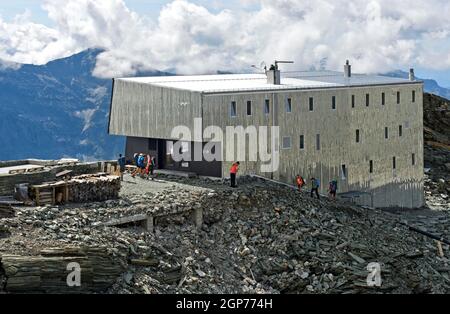 Berghütte Cabane de Tracuit, Zinal, Val d'Anniviers, Wallis, Schweiz Stockfoto