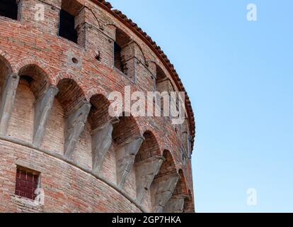 Mittelalterliche Festung in Dozza Imolese. Dozza ist eine italienische Gemeinde in der Provinz Bologna. Italien Stockfoto