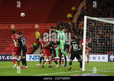 MIDDLESBROUGH, GROSSBRITANNIEN. 28. SEPTEMBER Robin Olsen von Sheffield United stampft am Dienstag, dem 28. September 2021, während des Sky Bet Championship-Spiels zwischen Middlesbrough und Sheffield United im Riverside Stadium, Middlesbrough. (Kredit: Mark Fletcher | MI News) Kredit: MI Nachrichten & Sport /Alamy Live News Stockfoto