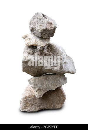 Stapel aus mehreren Granitsteinen isoliert auf weißem Hintergrund. Stockfoto