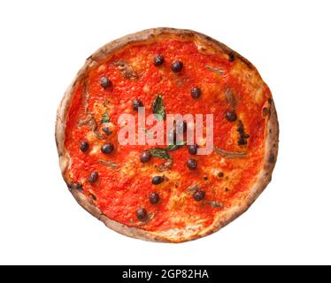 Pizza Marinara mit Sardellen und Oliven, die isoliert auf weißem Hintergrund Stockfoto