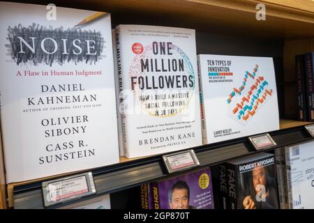 AmazonBooks Store in der West 34th Street, NYC, USA Stockfoto