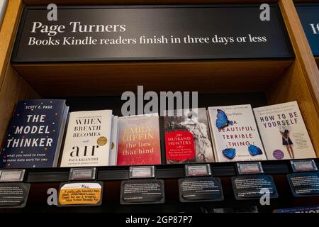 AmazonBooks Store in der West 34th Street, NYC, USA Stockfoto