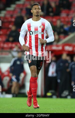 SUNDERLAND, GROSSBRITANNIEN. 28. SEPTEMBER Frederik Alves of Sunderland gesehen während des Sky Bet League 1 Spiels zwischen Sunderland und Cheltenham Town im Stadium of Light, Sunderland am Dienstag, den 28. September 2021. (Kredit: Will Matthews | MI News) Kredit: MI News & Sport /Alamy Live News Stockfoto