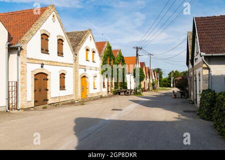 Weinstraße in Hajos, Kalocsa County, Südliche Tiefebene, Ungarn Stockfoto