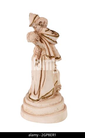 Statue von Romeo und Julia beim Küssen auf weißem Hintergrund Stockfoto