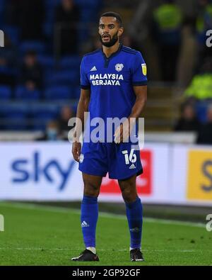 Cardiff, Großbritannien. September 2021. Curtis Nelson #16 von Cardiff City während des Spiels in Cardiff, Vereinigtes Königreich am 9/28/2021. (Foto von Mike Jones/News Images/Sipa USA) Quelle: SIPA USA/Alamy Live News Stockfoto