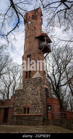 Bismarckturm in Bad Freienwalde. Deutschland EIN Bismarck-Turm ist eine besondere Art von Denkmal zu Ehren seines ersten Kanzlers, Otto vo Stockfoto