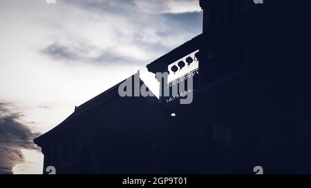 Gebäude Chinas traditionelle Architektur. Silhouette Fotografie. travel Design Hintergrund. Stockfoto