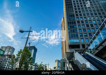 Minato-ku und die Gruppen der Gebäude von Shiodome. Aufnahmeort: Metropolregion Tokio Stockfoto