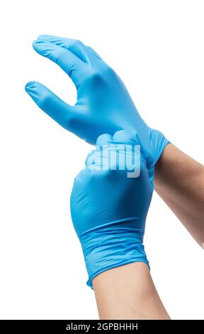 Zwei Hände eines Mannes, der Nitrilhandschuhe auf weißem Hintergrund trägt Stockfoto