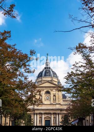 Blick auf die Universität Sorbonne in Paris, Frankreich. Stockfoto