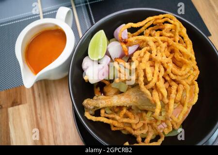 Nordthailändische würzige Nudeln mit Gewürz, Suppe, Stockfoto Stockfoto