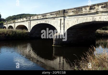 Brücke über den Fluss Tame, Hopwas, Staffordshire, England, Großbritannien Stockfoto