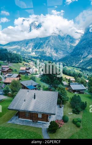 Grindelwald, Schweiz mit Teilen von Mattenberg im Hintergrund, Berner oberhalb des Bachalpsees. Höchste Gipfel Eiger, Jungfrau und Faulhorn berühmte Lage. Schweiz Alpen, Grindelwald Tal Stockfoto