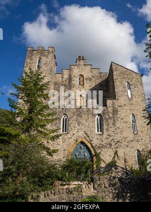 Arkwright's Apprentice House, ein Gebäude aus dem 18. Jahrhundert, neben Cressbrook Mill, Derbyshire, Großbritannien Stockfoto