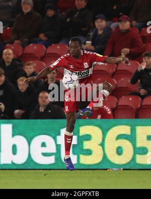 MIDDLESBROUGH, GROSSBRITANNIEN. 28. SEPTEMBER Middlesbroughs Marc Bola während des Sky Bet Championship-Spiels zwischen Middlesbrough und Sheffield United am Dienstag, den 28. September 2021 im Riverside Stadium, Middlesbrough. (Kredit: Mark Fletcher | MI News) Kredit: MI Nachrichten & Sport /Alamy Live News Stockfoto