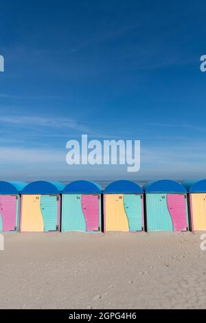 Cabines de Plage de Malo les Bains, Frankreich, Nord, été Stockfoto