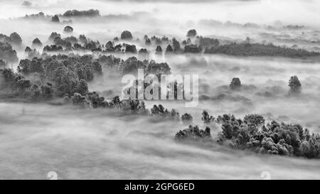 Luftaufnahme in den wilden Alpen, Kunstlandschaft Stockfoto