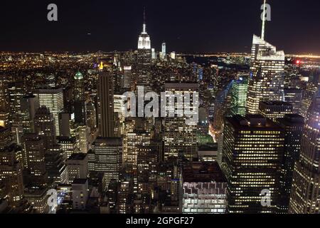 New York City bei Nacht, Blick vom Top of the Rock, NYC, USA Stockfoto