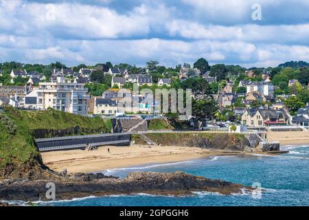 Frankreich, Cotes d'Armor, Saint-Quay-Portrieux entlang des Wanderweges GR 34, Chatelet-Strand Stockfoto