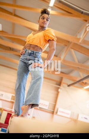 Frankreich, Loire, Saint Etienne, Turner Mélanie De Jésus Dos Santos beim Training im Pole Gym France, Turnkomplex Séraph Berland Stockfoto