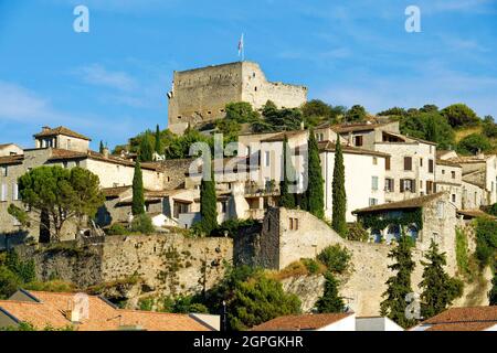 Frankreich, Vaucluse, mit Blick auf die mittelalterliche Stadt Vaison la Romaine mit den Grafen von Toulouse Schloss im 12. Jahrhundert erbaut Stockfoto