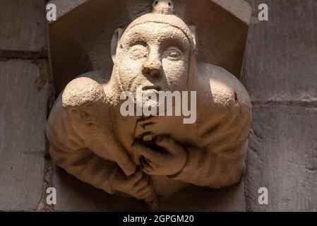 Frankreich, Haute Saone, Luxeuil les Bains, Haus des Kardinals Jouffroy aus dem 15. Jahrhundert, Flachreliefs Stockfoto