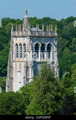 Frankreich, Eure, Le Bec Hellouin, beschriftet die schönsten Dörfer Frankreichs, Abtei Notre Dame du Bec, katholische benediktinerabtei, der Turm Saint Nicolas aus dem 15. Jahrhundert Stockfoto