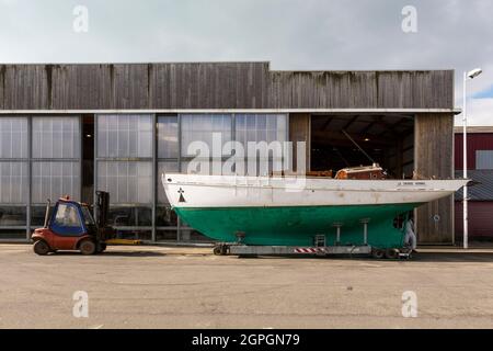 Frankreich, Finistere, Brest, Guip Shipyard, das traditionelle Boot La Grande Hermine auf der Werft Stockfoto