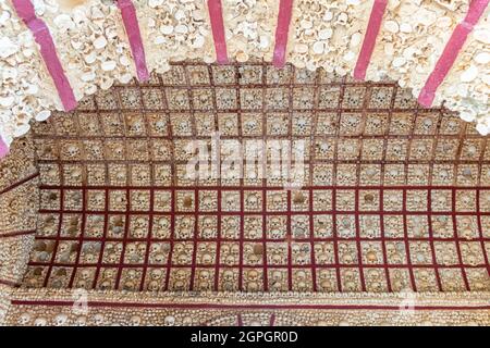 Portugal, Algarve, Faro, Altstadt, Carmo-Kirche, Knochenkapelle, (La Capela dos Ossos) Stockfoto