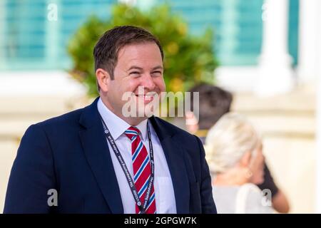 Brighton, Sussex, Großbritannien. September 2021. Delegierte und Parteimitglieder nehmen an der Labour Party Konferenz Teil. Kredit: Newspics UK South/Alamy Live Nachrichten Stockfoto