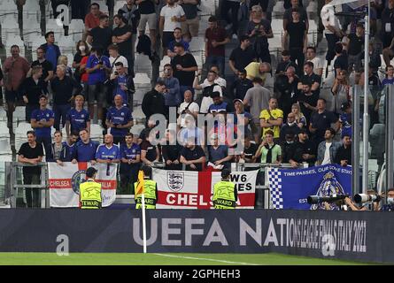 Chelsea-Fans während der UEFA Champions League, Gruppe-H-Spiel im Allianz-Stadion, Turin. Bilddatum: Mittwoch, 29. September 2021. Stockfoto