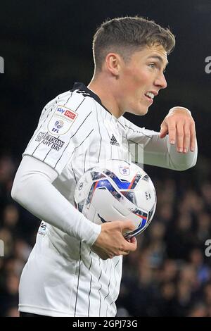 London, Großbritannien. September 2021. Harry Wilson von Fulham schaut auf. EFL Skybet Championship Match, Fulham gegen Swansea City im Craven Cottage in London am Mittwoch, 29. September 2021. Dieses Bild darf nur für redaktionelle Zwecke verwendet werden. Nur zur redaktionellen Verwendung, Lizenz für kommerzielle Nutzung erforderlich. Keine Verwendung bei Wetten, Spielen oder Veröffentlichungen in einem Club/einer Liga/einem Spieler. PIC von Steffan Bowen/Andrew Orchard Sports Photography/Alamy Live News Credit: Andrew Orchard Sports Photography/Alamy Live News Stockfoto