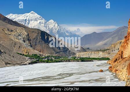 Tal des Kali Gandaki Flusses und Weg zum Königreich Upper Mustang im Himalaya, Nepal Stockfoto