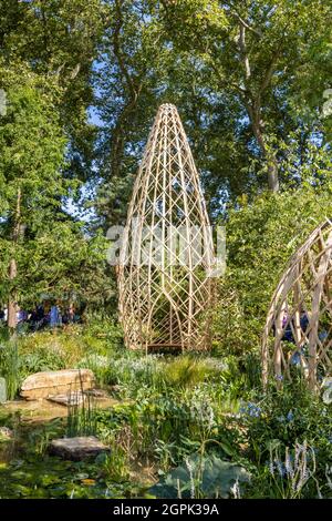 Best in Show Gold Medal Gewinner Guangzhou Garden auf der RHS Chelsea Flower Show, die im September 2021 im Royal Hospital Chelsea, London SW3, stattfand Stockfoto