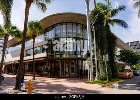 Miami Beach, FL, USA - 19. September 2021: Gap Retail Store Lincoln Road Miami Beach FL Stockfoto