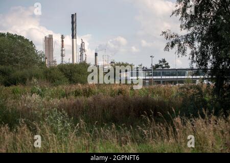 Ellesmere Port, Großbritannien, 16. September 2021. CF Industries Holdings Inc. Düngemittelherstellungs-Komplex in Ellesmere Port, Wirral, Großbritannien. Kredit: Anthony Devlin/Alamy Live Nachrichten Stockfoto