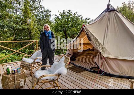 Glamping im Garten der Villa Skovly (Beths Hus), Svendborg, Dänemark Stockfoto