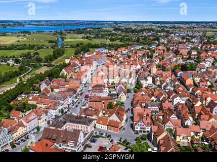 Gunzenhausen am Altmühlsee ist eine staatlich anerkannte Erholungsstadt im westlichen Mittelfranken. Stockfoto