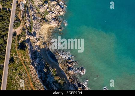 Malta, Mellieha, Luftaufnahme der Küstenstraße Stockfoto