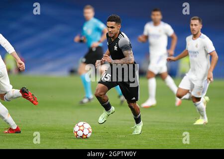 Madrid, Spanien. September 2020. Cristiano (Sheriff) Fußball/Fußball : UEFA Champions League Group Stage Gruppe-D-Spiel zwischen Real Madrid CF 1-2 FC Sheriff Tiraspol im Estadio Santiago Bernabeu in Madrid, Spanien . Quelle: Mutsu Kawamori/AFLO/Alamy Live News Stockfoto