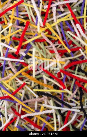 Teppich Garn Strings abstrakt, nahtlose bunte Hintergrundstruktur, Tapete Nahaufnahme Stockfoto