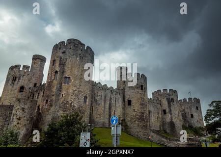 Conwy Castle in Wales, Außen- und Innenansicht der Stadt Conwy Stockfoto