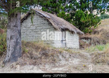 Arme Hütte im Dorf Guayama, Ecuador Stockfoto